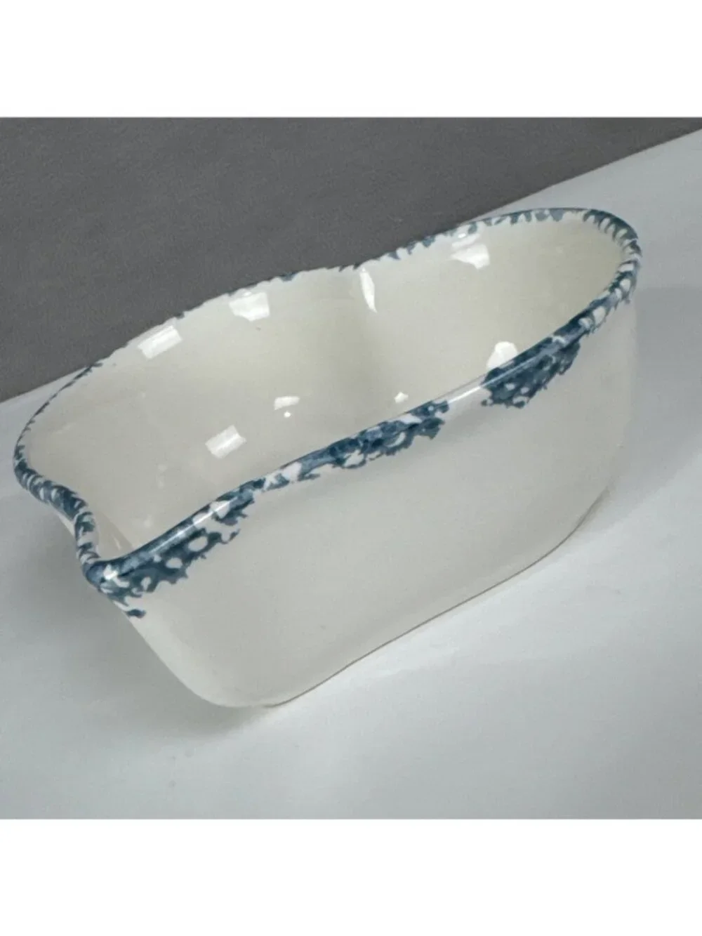 1990s Loan An Ceramic Heart Blue Spongeware 7.5